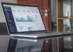 用户平均浏览页面数添加4.2