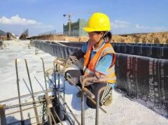 底都是凭本领吃饭